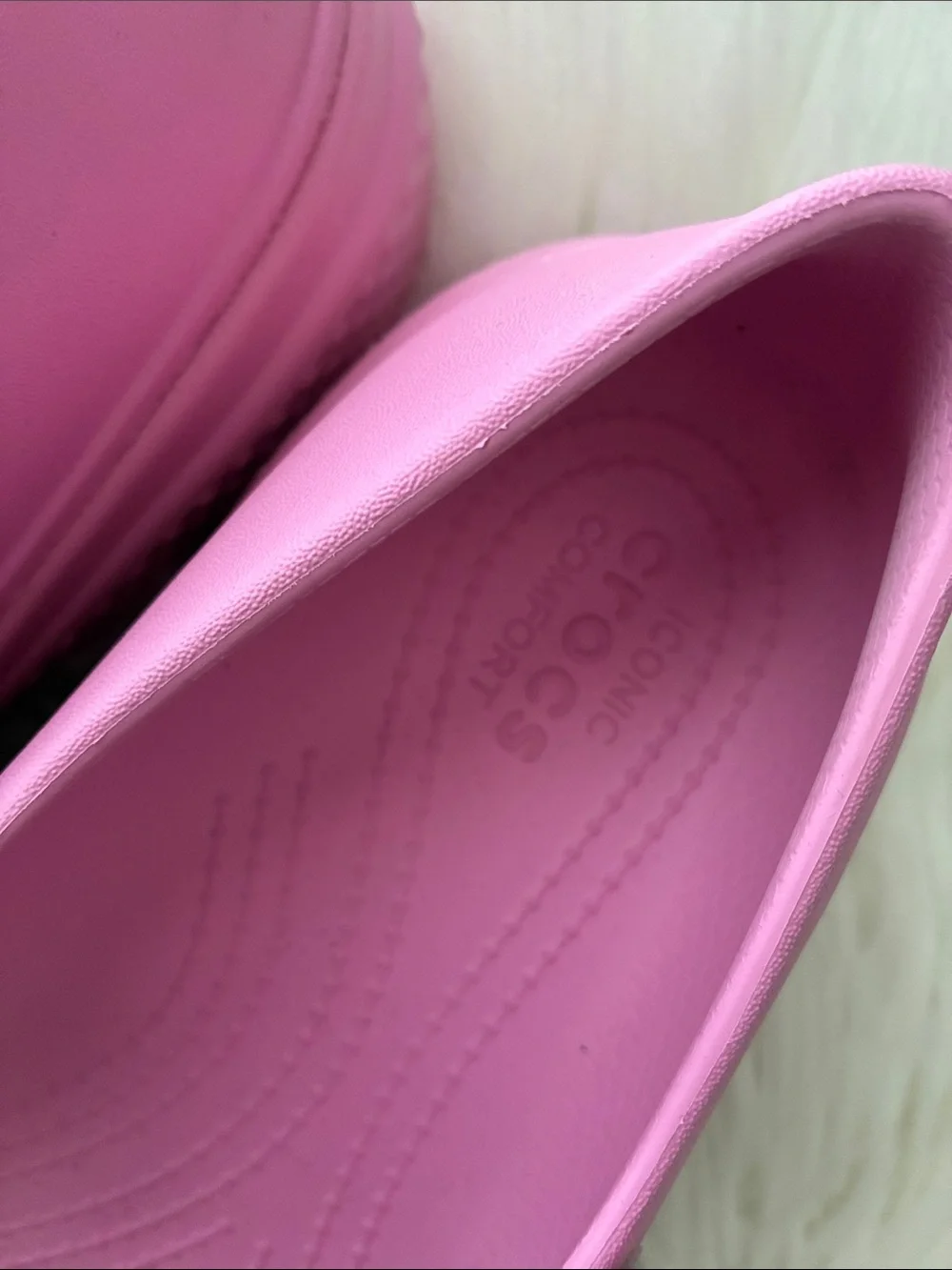 CROCS Mary Jane Platforms bubble gum Pink
